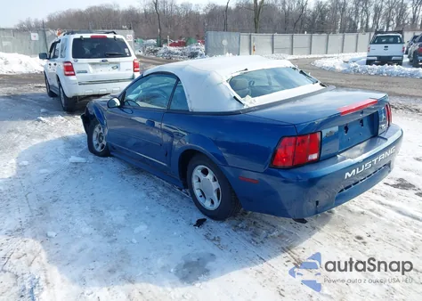 1999 Ford Mustang z USA, uszkodzony, nr VIN 1FAFP4440XF134238